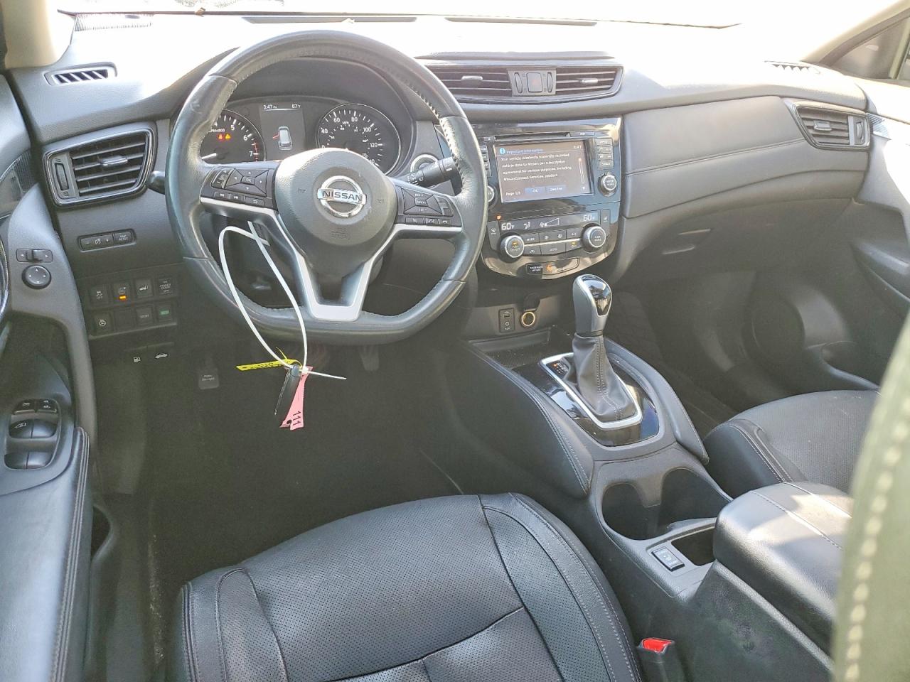 2017 NISSAN ROGUE SL photo 15