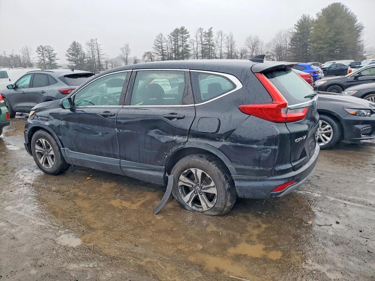 2018 HONDA CR-V LX photo 4