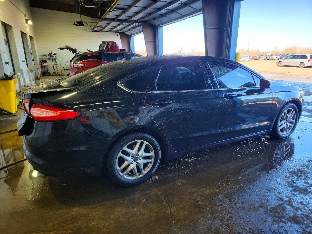 2013 FORD FUSION SE photo 5