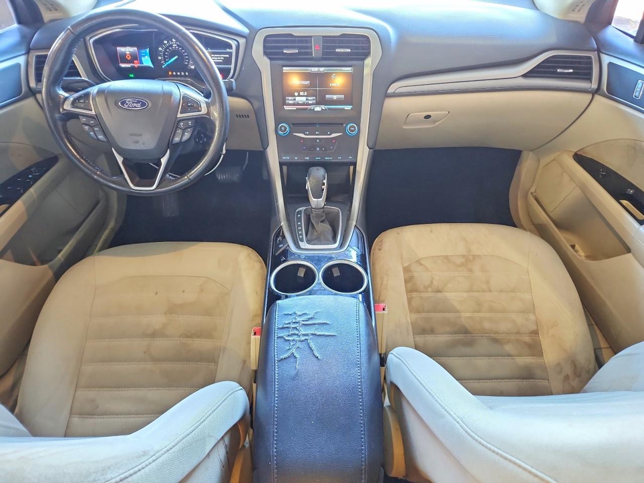 2013 FORD FUSION SE photo 15