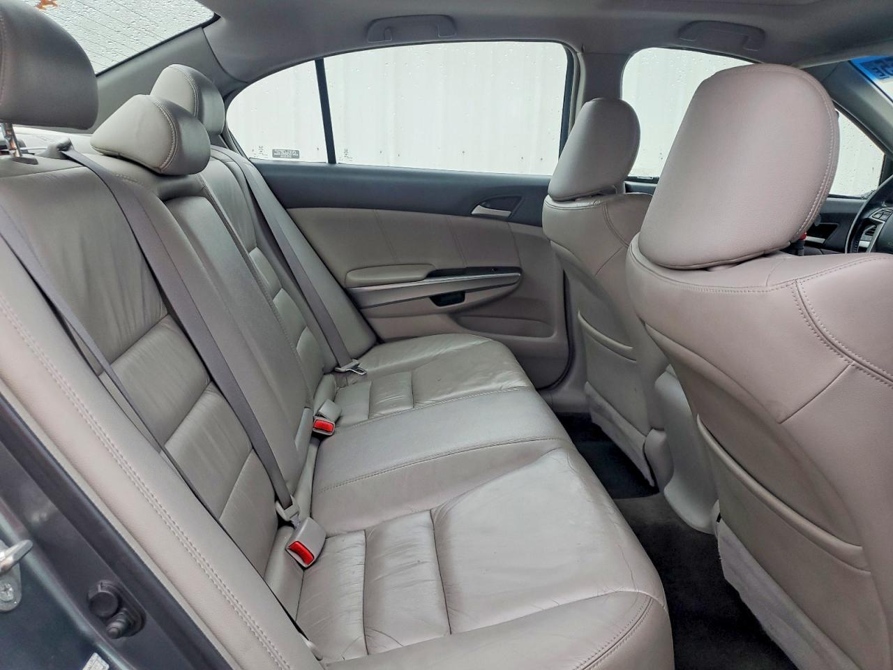 2009 HONDA ACCORD photo 10