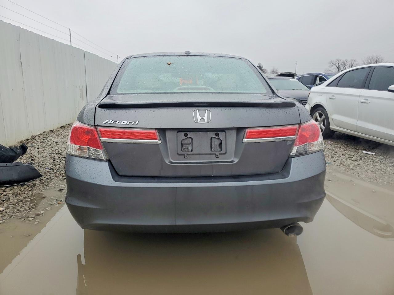 2009 HONDA ACCORD photo 6