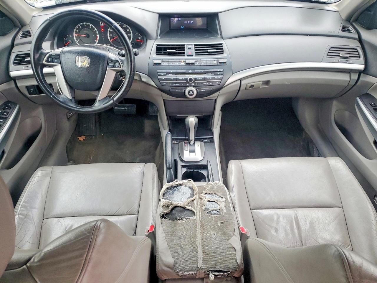 2009 HONDA ACCORD photo 8