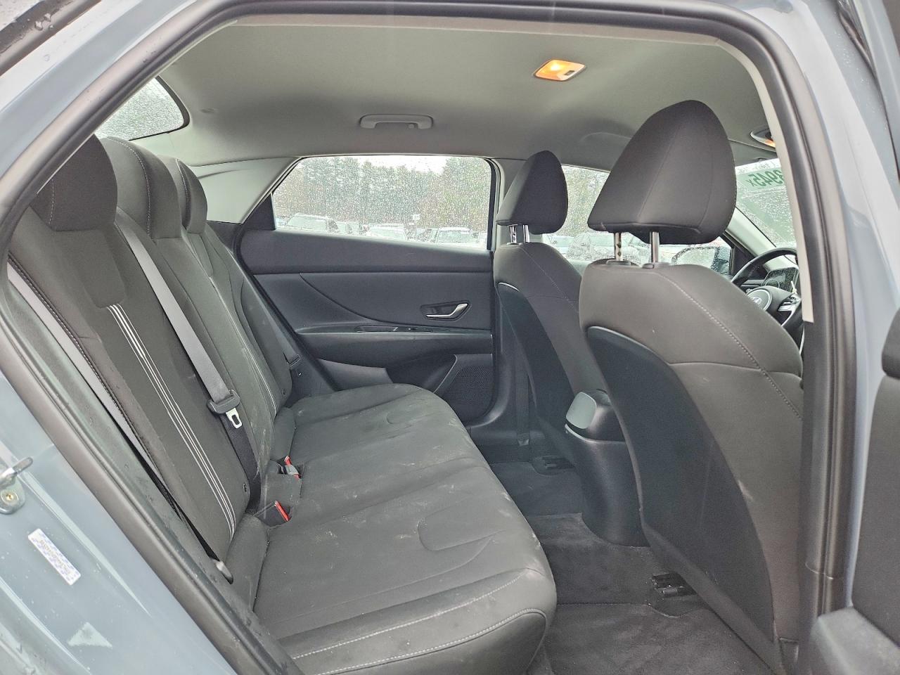2023 HYUNDAI ELANTRA SEL photo 28