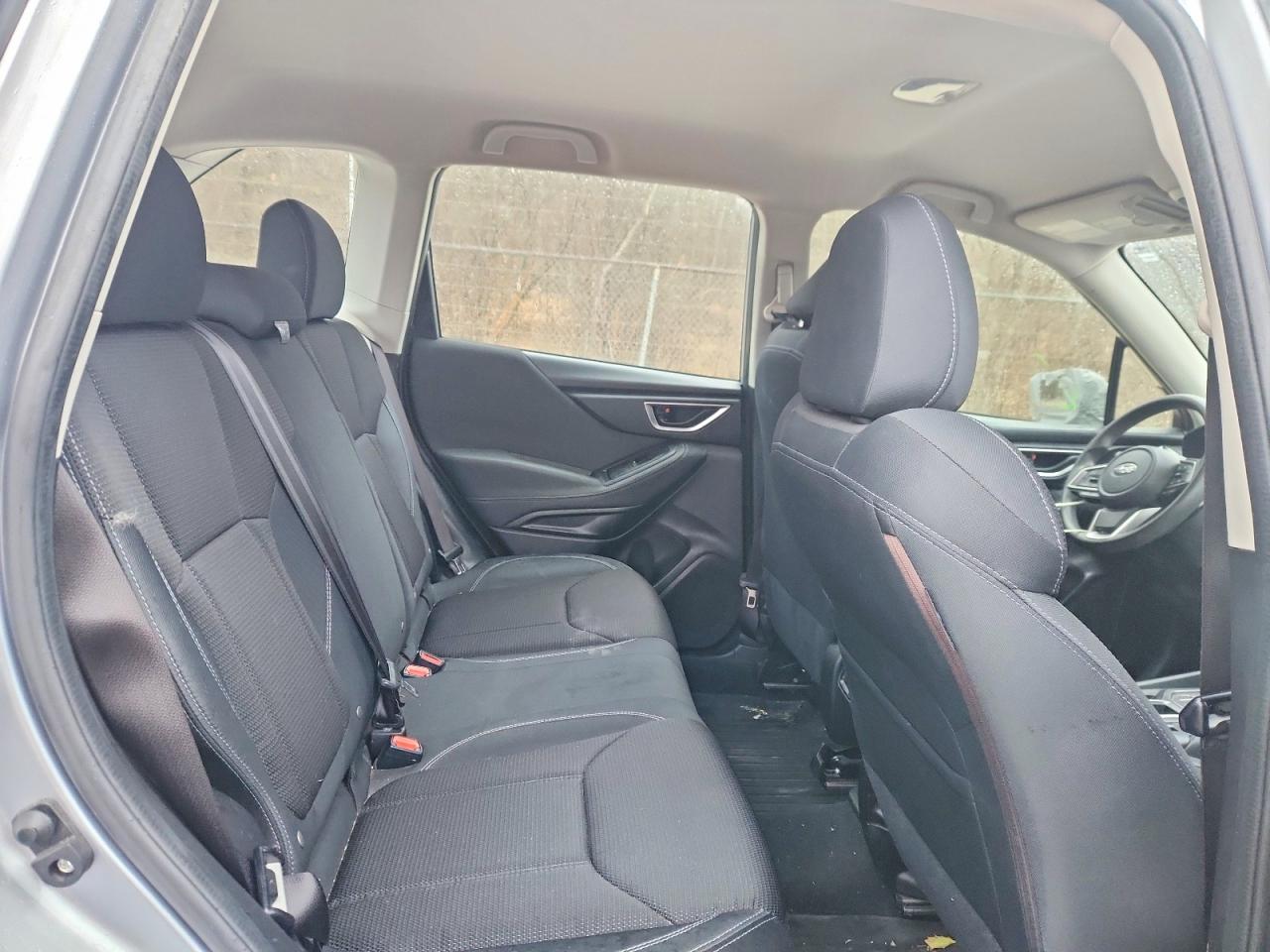 2020 SUBARU FORESTER photo 10