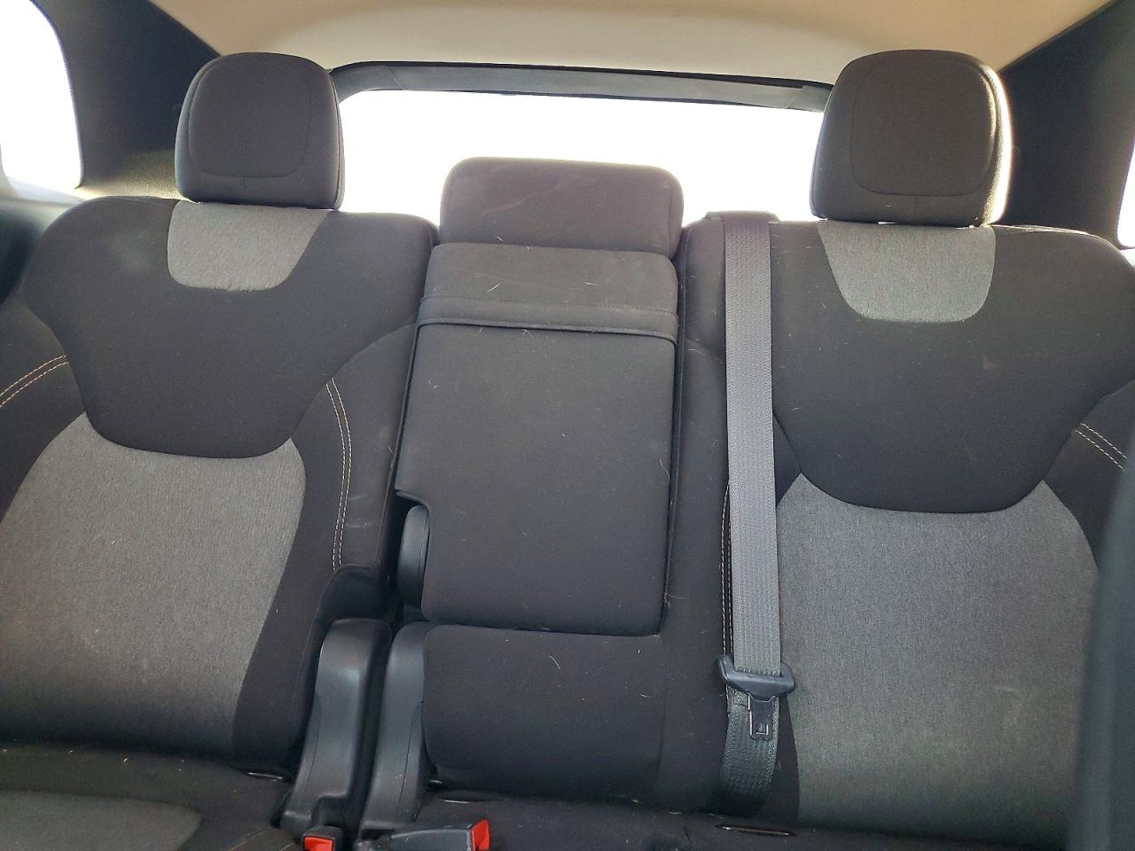 2018 JEEP CHEROKEE LATITUDE photo 28