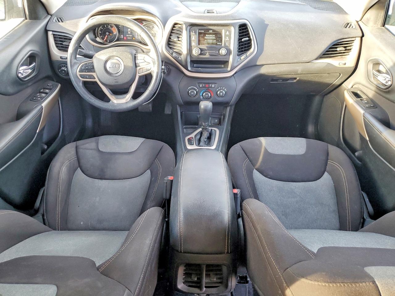 2018 JEEP CHEROKEE LATITUDE photo 22