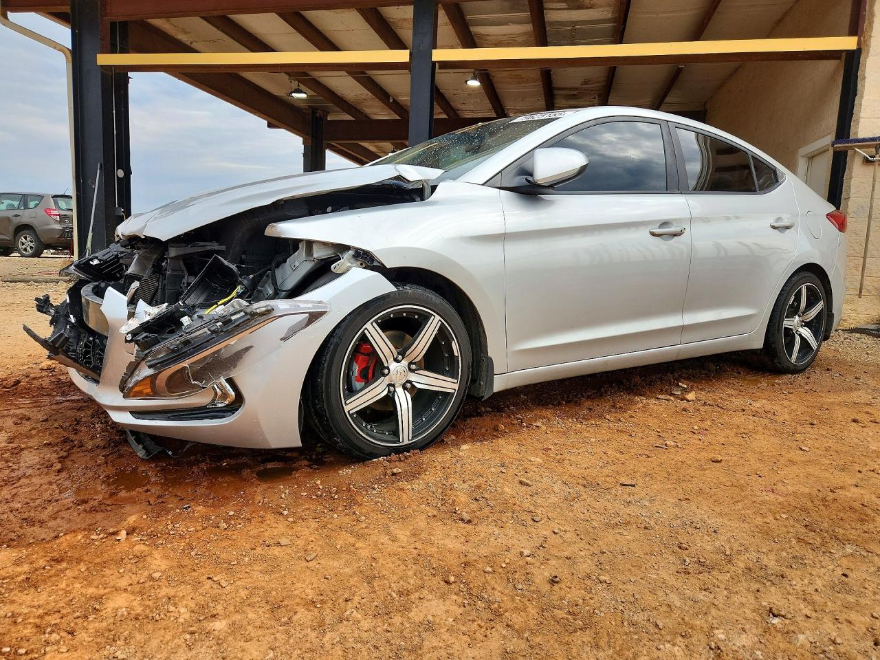 2018 HYUNDAI ELANTRA