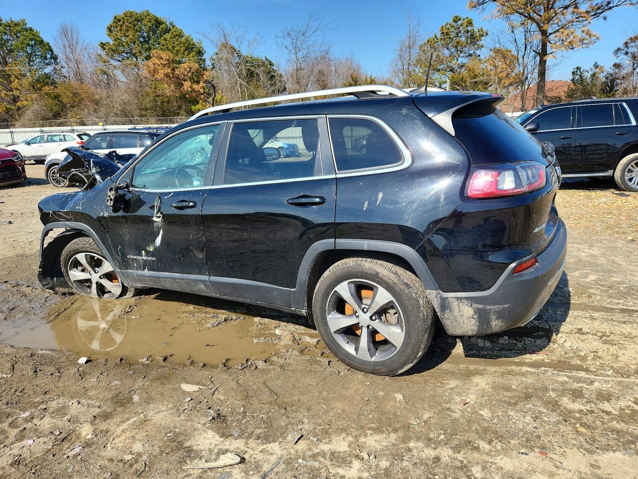 2019 JEEP CHEROKEE LIMITED photo 2