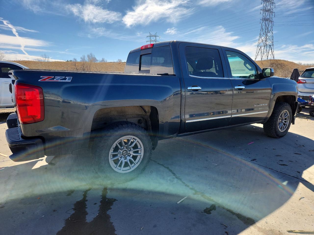 2017 CHEVROLET SILVERADO K1500 LTZ photo 5