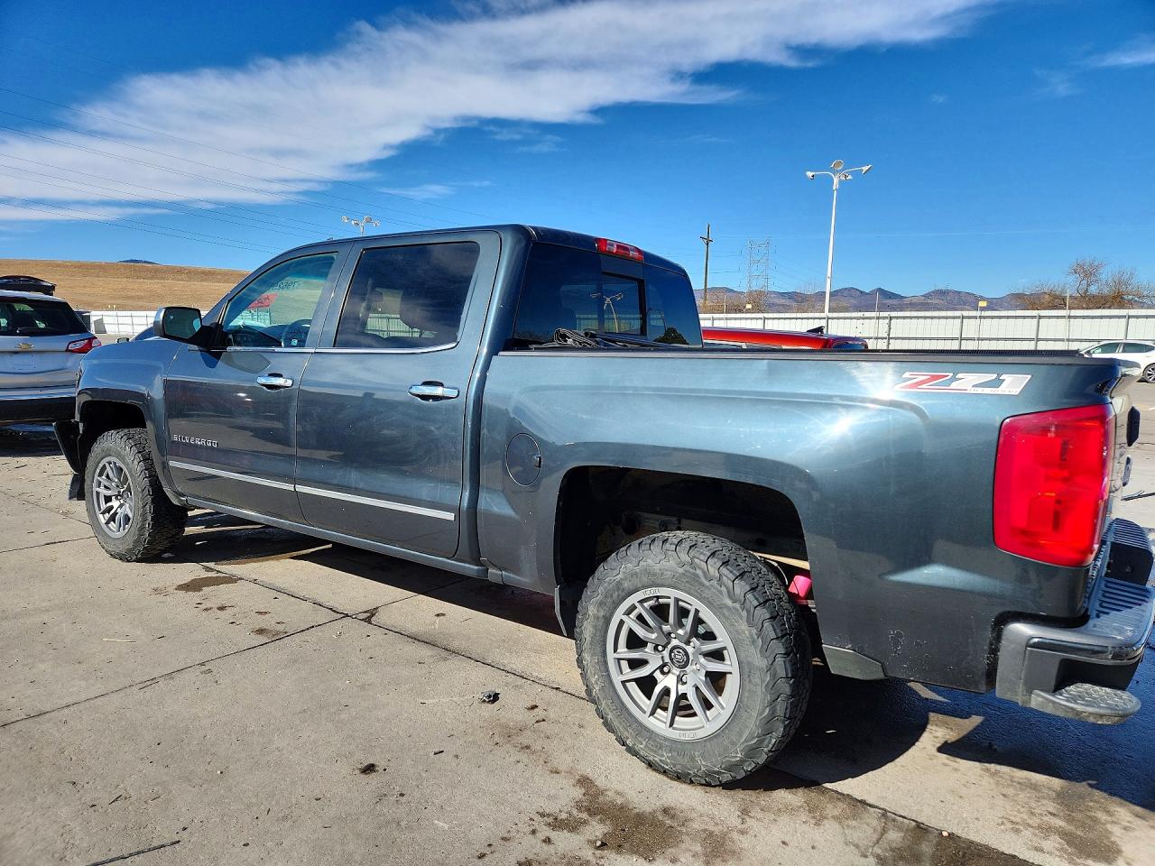 2017 CHEVROLET SILVERADO K1500 LTZ photo 3