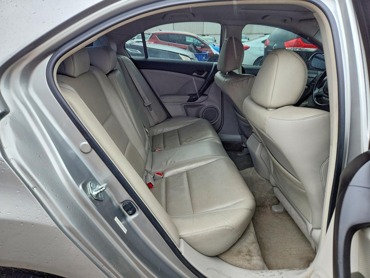 2010 ACURA TSX photo 10
