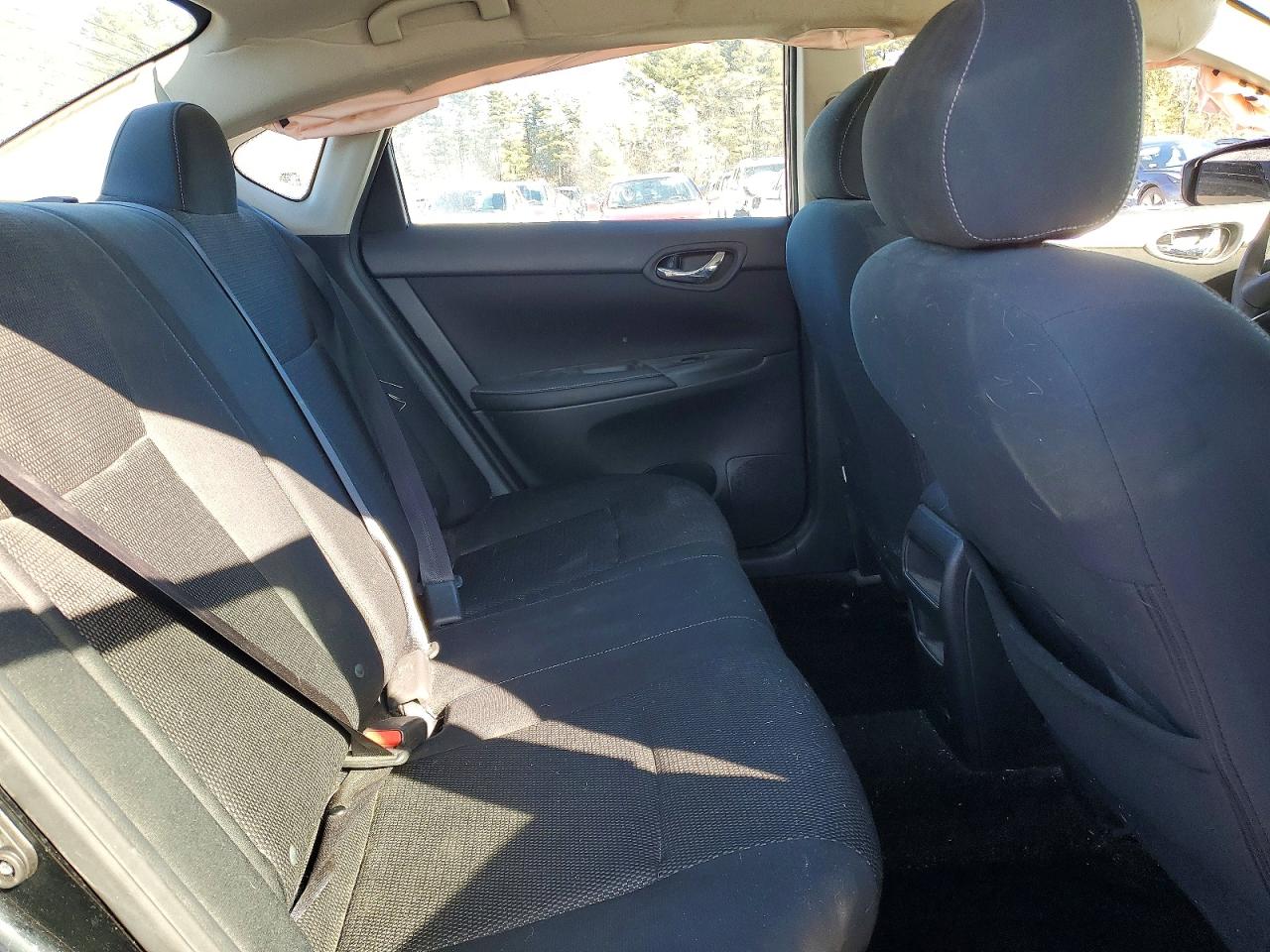 2019 NISSAN SENTRA S photo 19