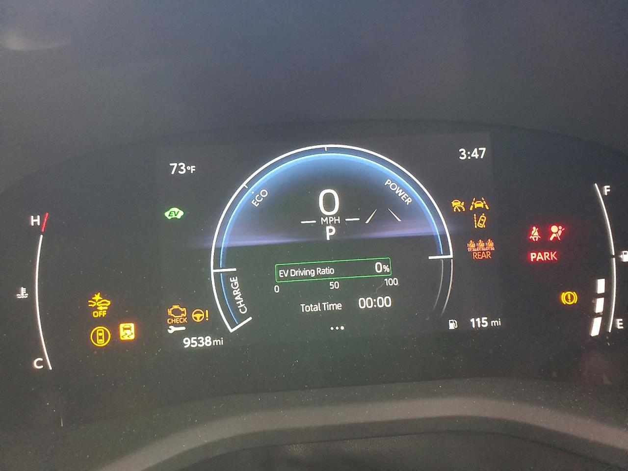 2025 TOYOTA CAMRY SE photo 17
