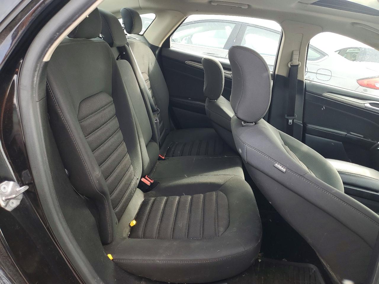 2019 FORD FUSION SE photo 10