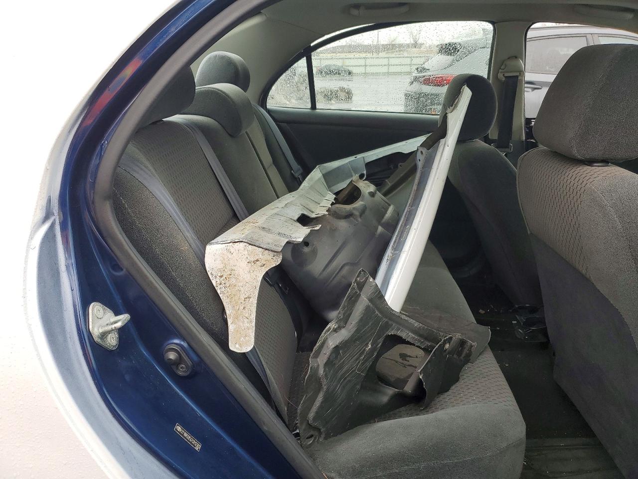 2007 TOYOTA COROLLA S photo 10