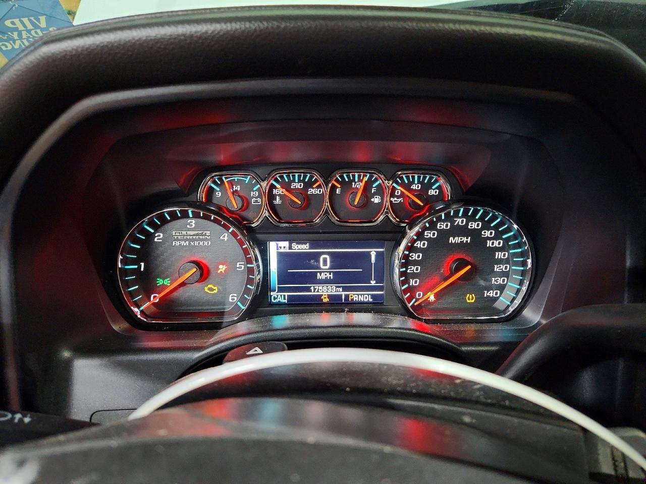 2017 GMC SIERRA K1500 SLT photo 9