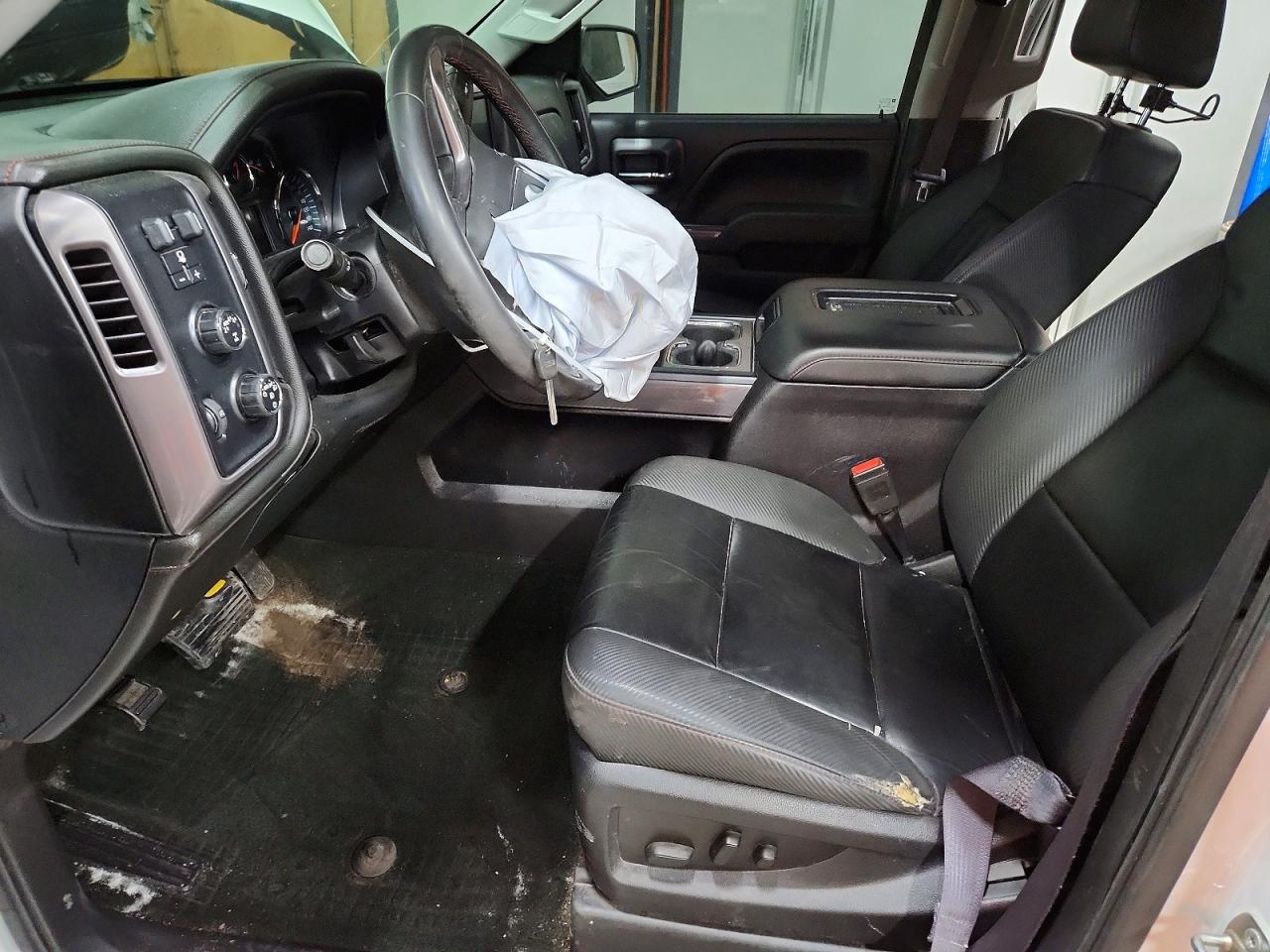 2017 GMC SIERRA K1500 SLT photo 7