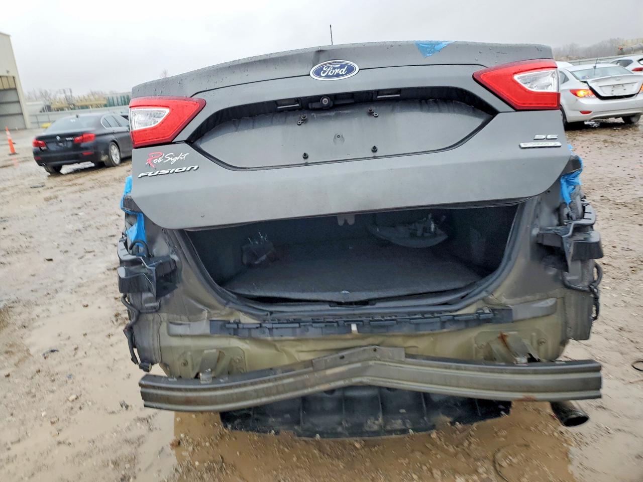2016 FORD FUSION SE photo 11
