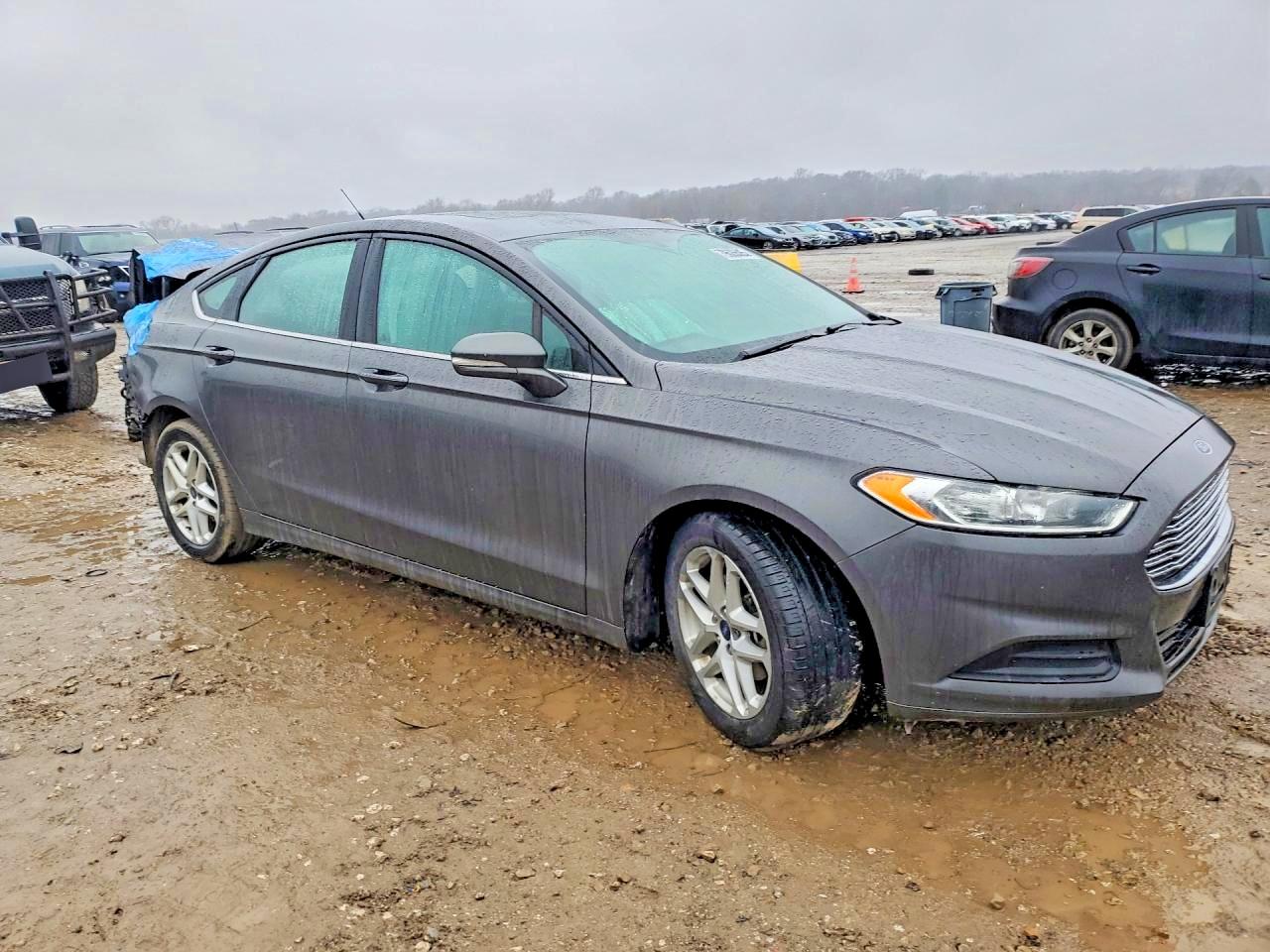 2016 FORD FUSION SE photo 7