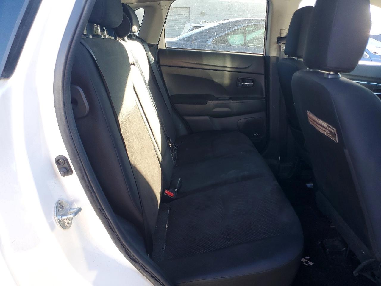 2013 MITSUBISHI OUTLANDER SPORT SE photo 19