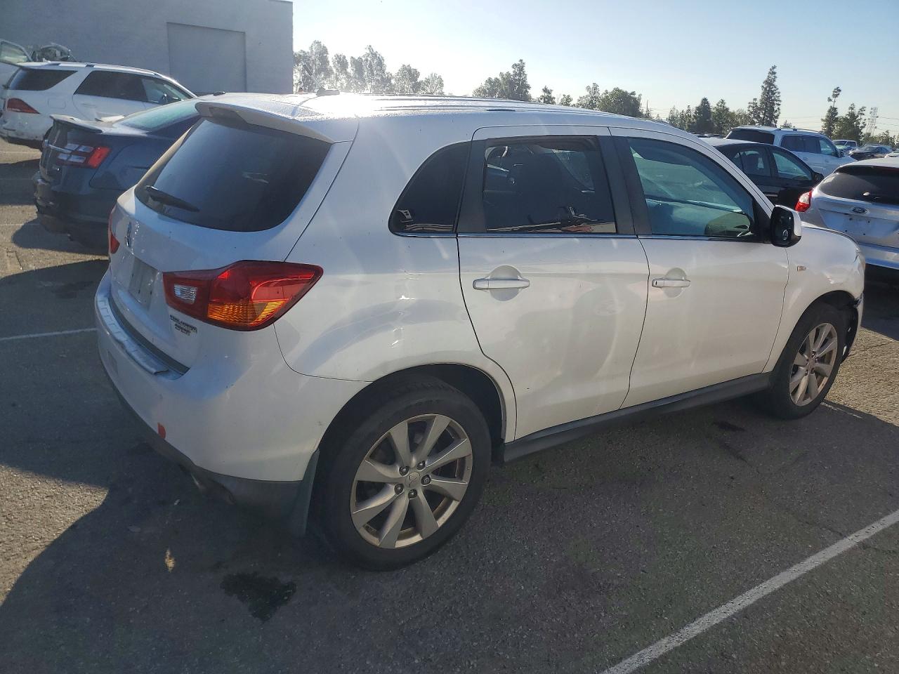 2013 MITSUBISHI OUTLANDER SPORT SE photo 5