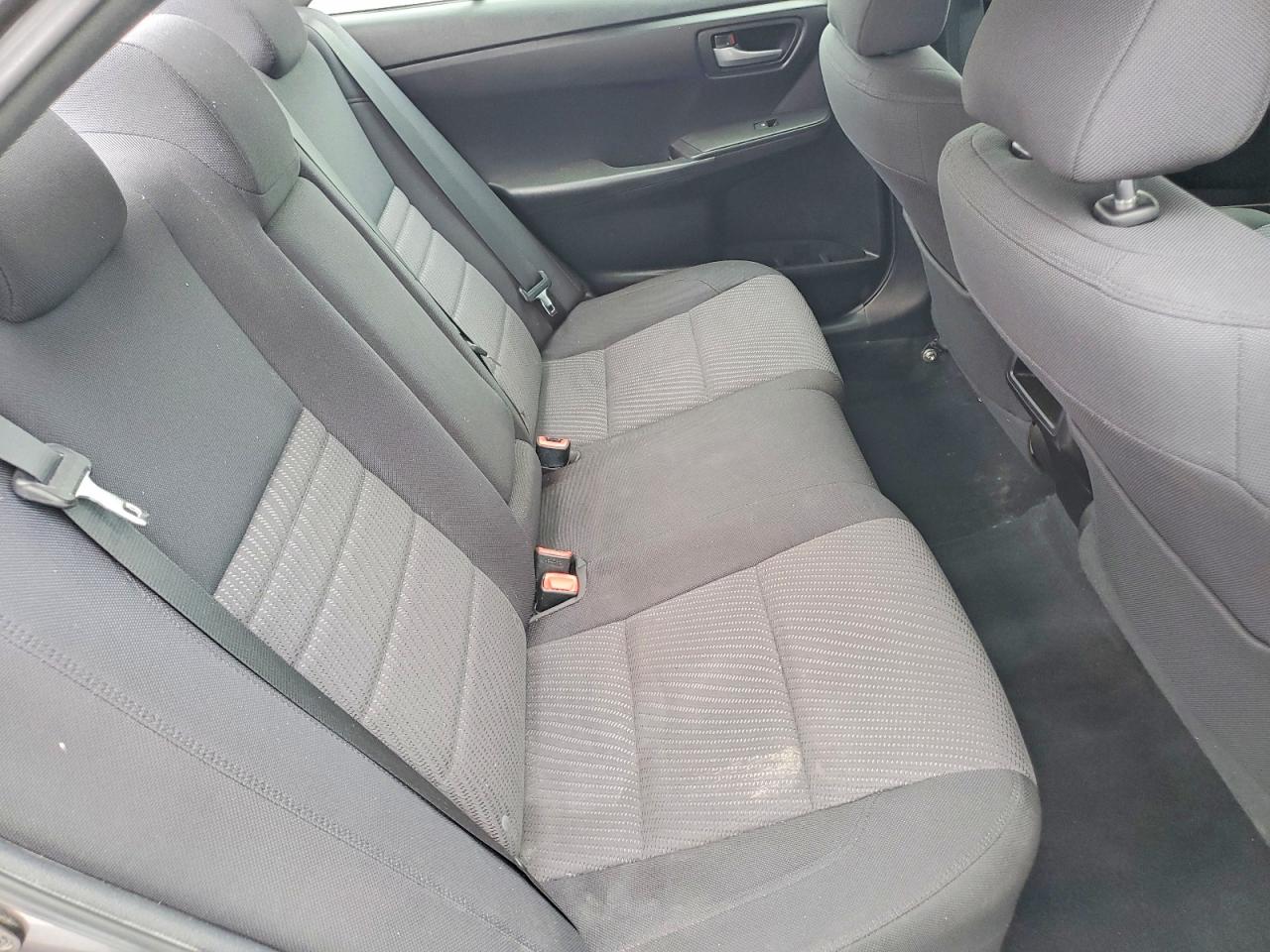 2017 TOYOTA CAMRY LE photo 37