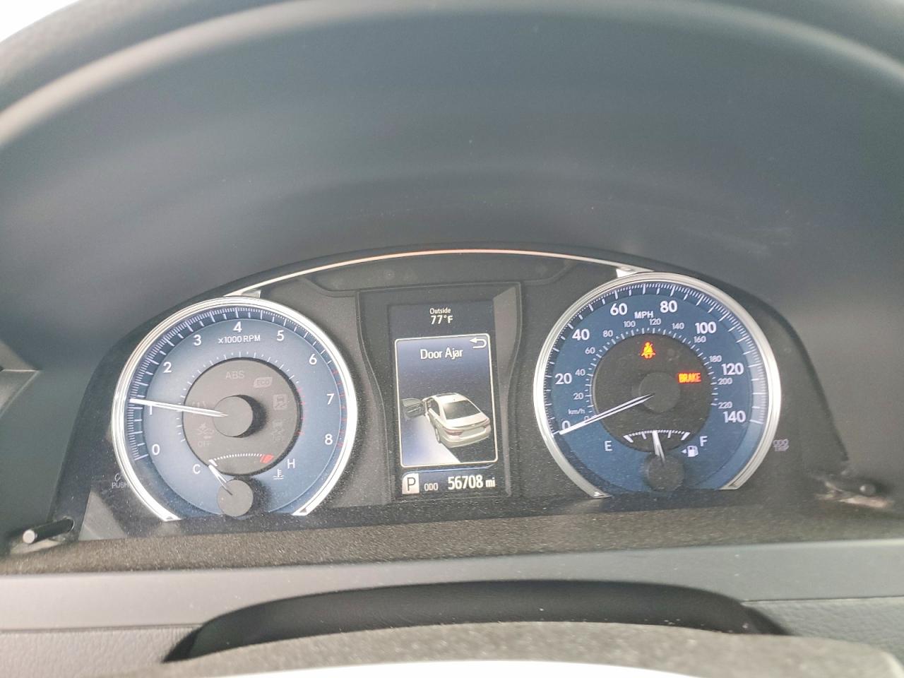 2017 TOYOTA CAMRY LE photo 33