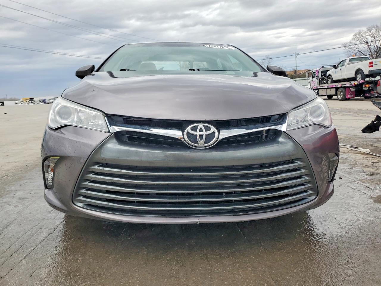 2017 TOYOTA CAMRY LE photo 17