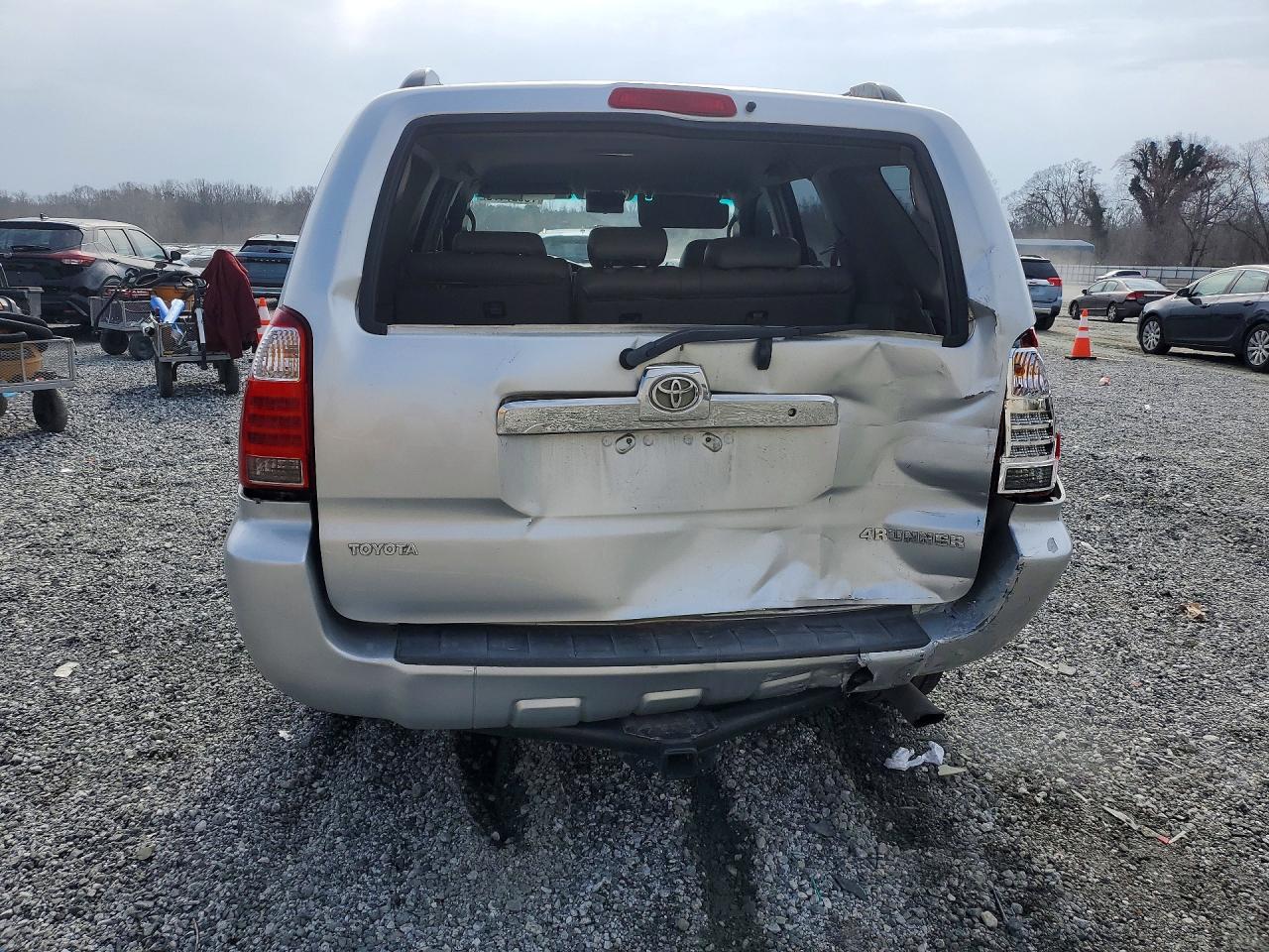 2007 TOYOTA 4RUNNER SR5 photo 11