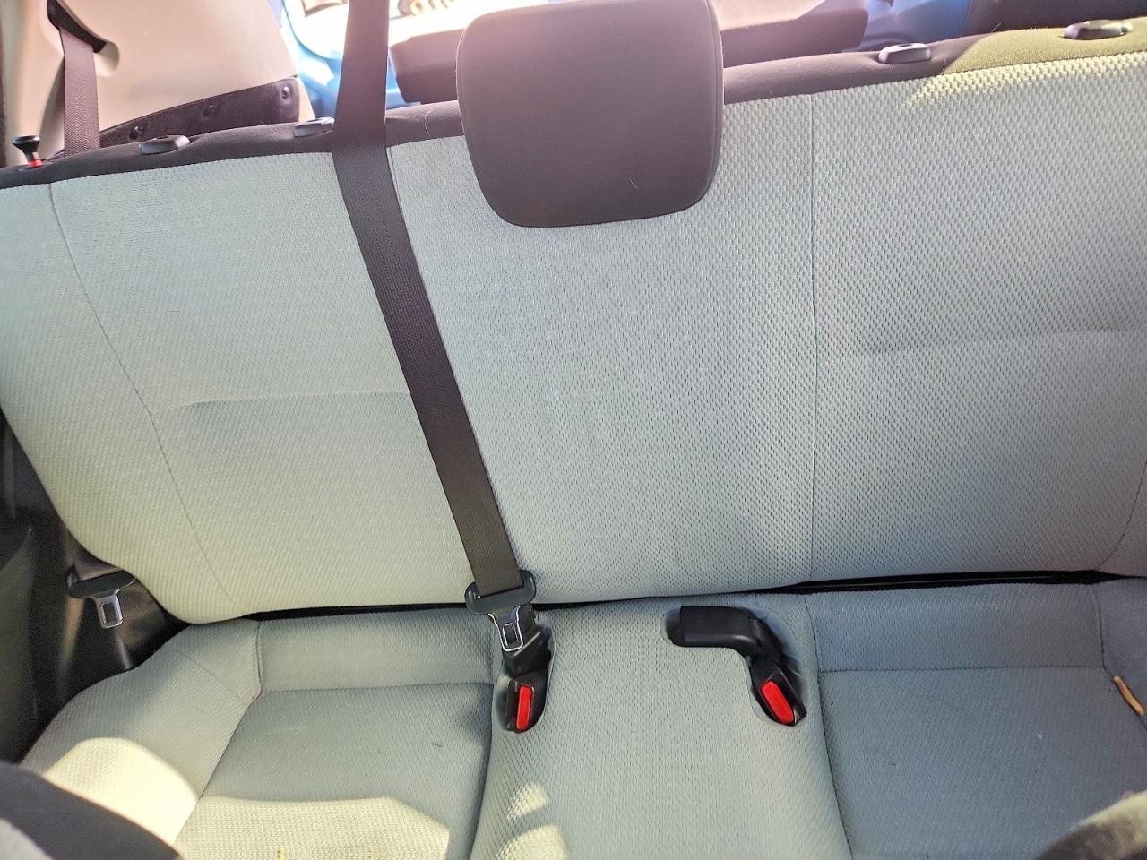 2016 TOYOTA PRIUS photo 10