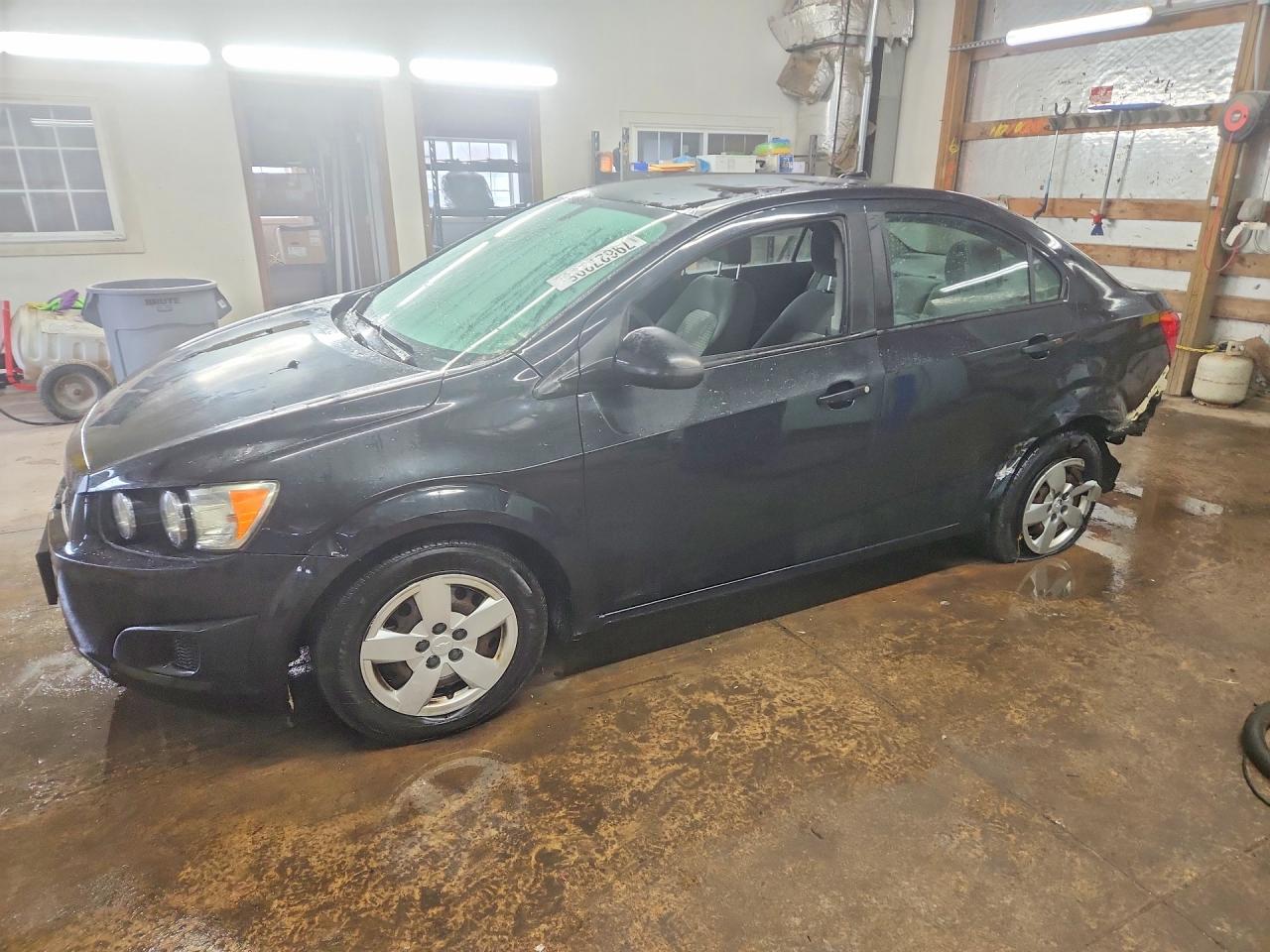 2014 CHEVROLET SONIC LS photo 2
