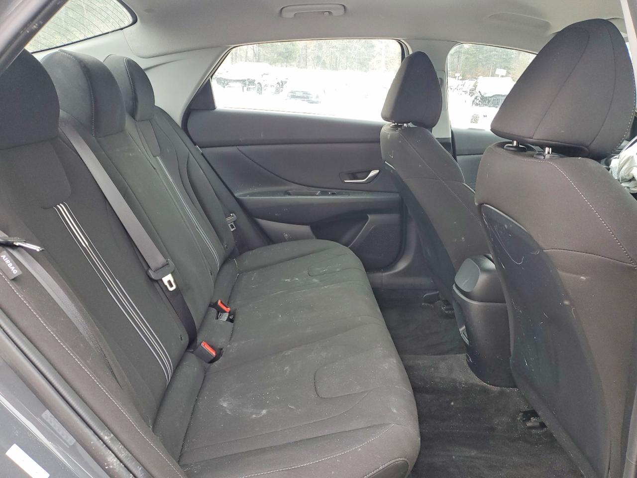 2024 HYUNDAI ELANTRA SEL photo 19