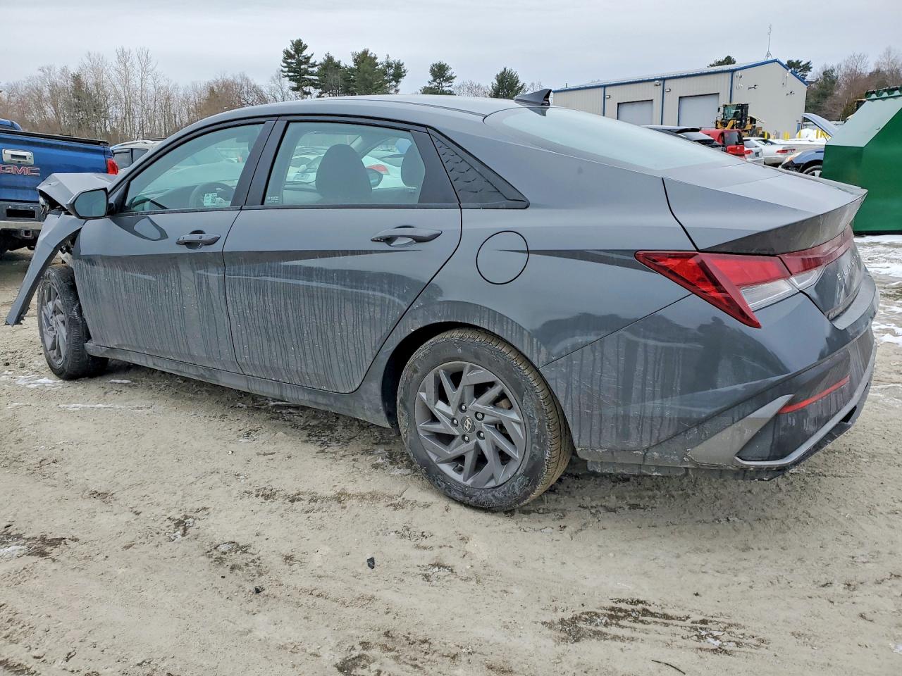2024 HYUNDAI ELANTRA SEL photo 3