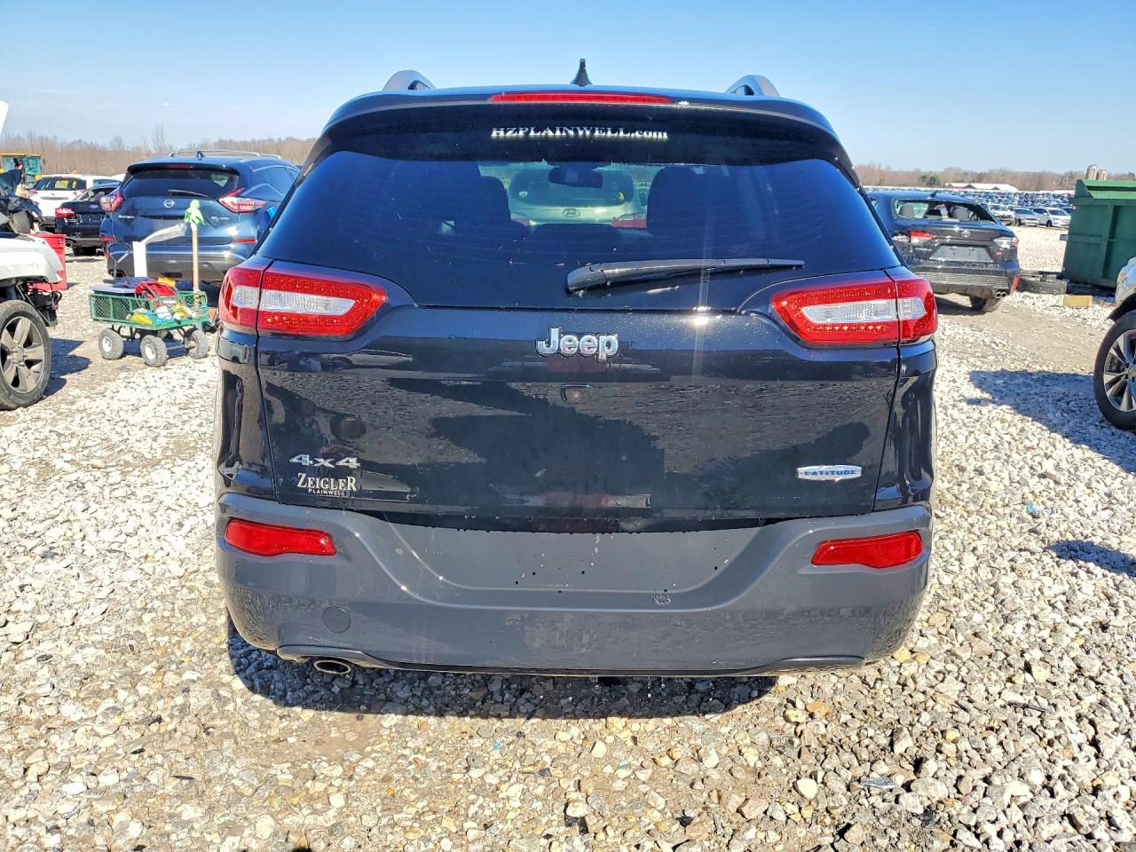 2017 JEEP CHEROKEE LATITUDE photo 6