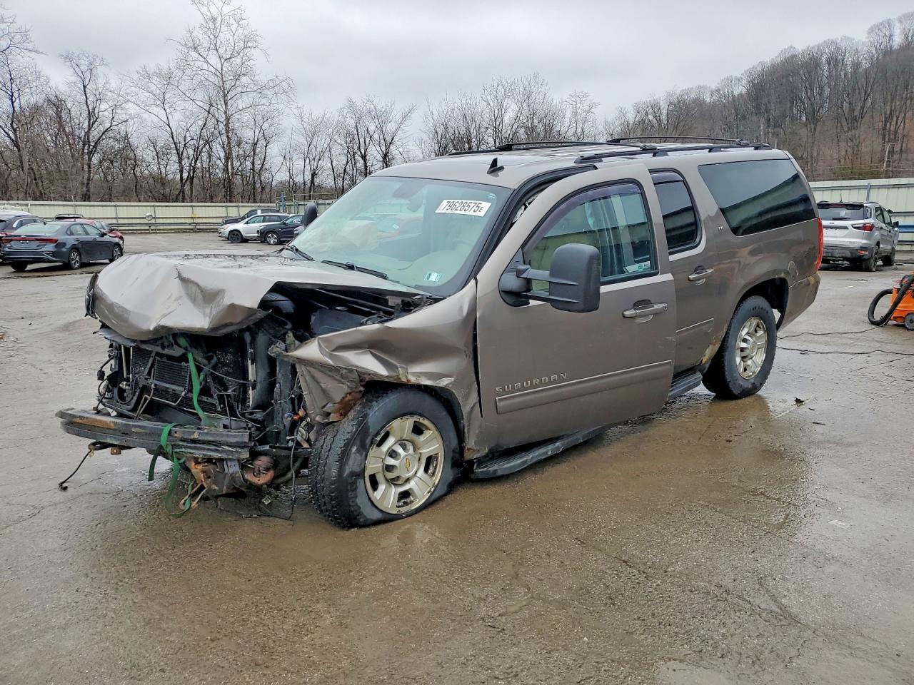 2011 CHEVROLET SUBURBAN