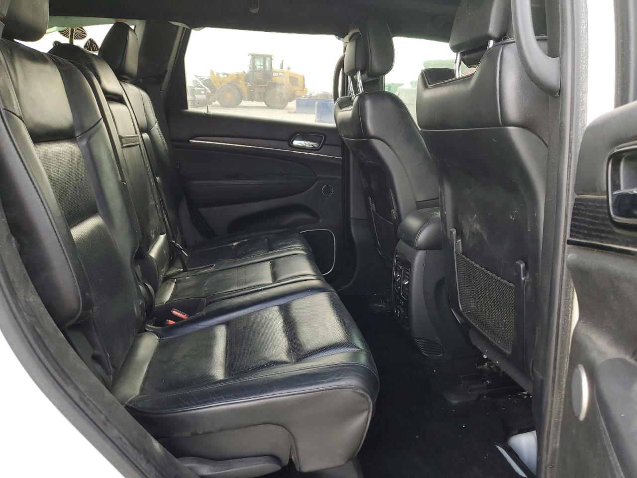 2020 JEEP GRAND CHEROKEE OVERLAND photo 11