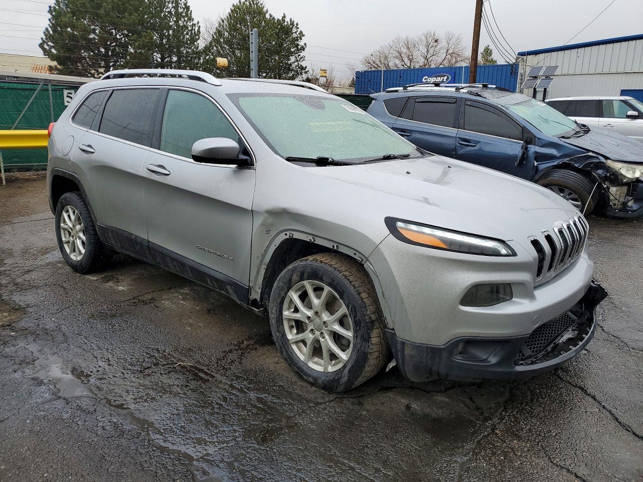 2017 JEEP CHEROKEE LATITUDE photo 10