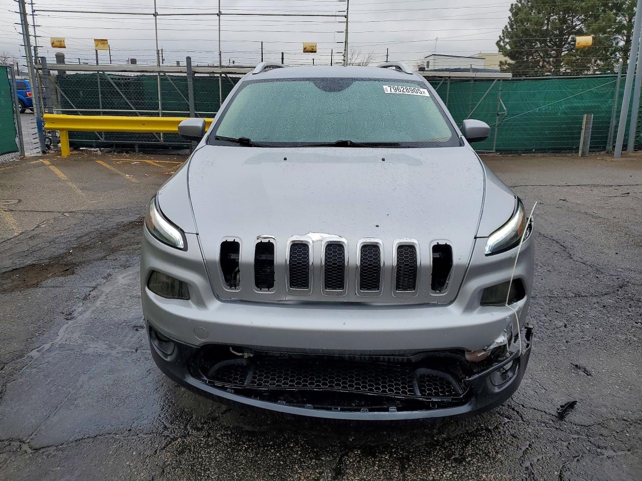 2017 JEEP CHEROKEE LATITUDE photo 13
