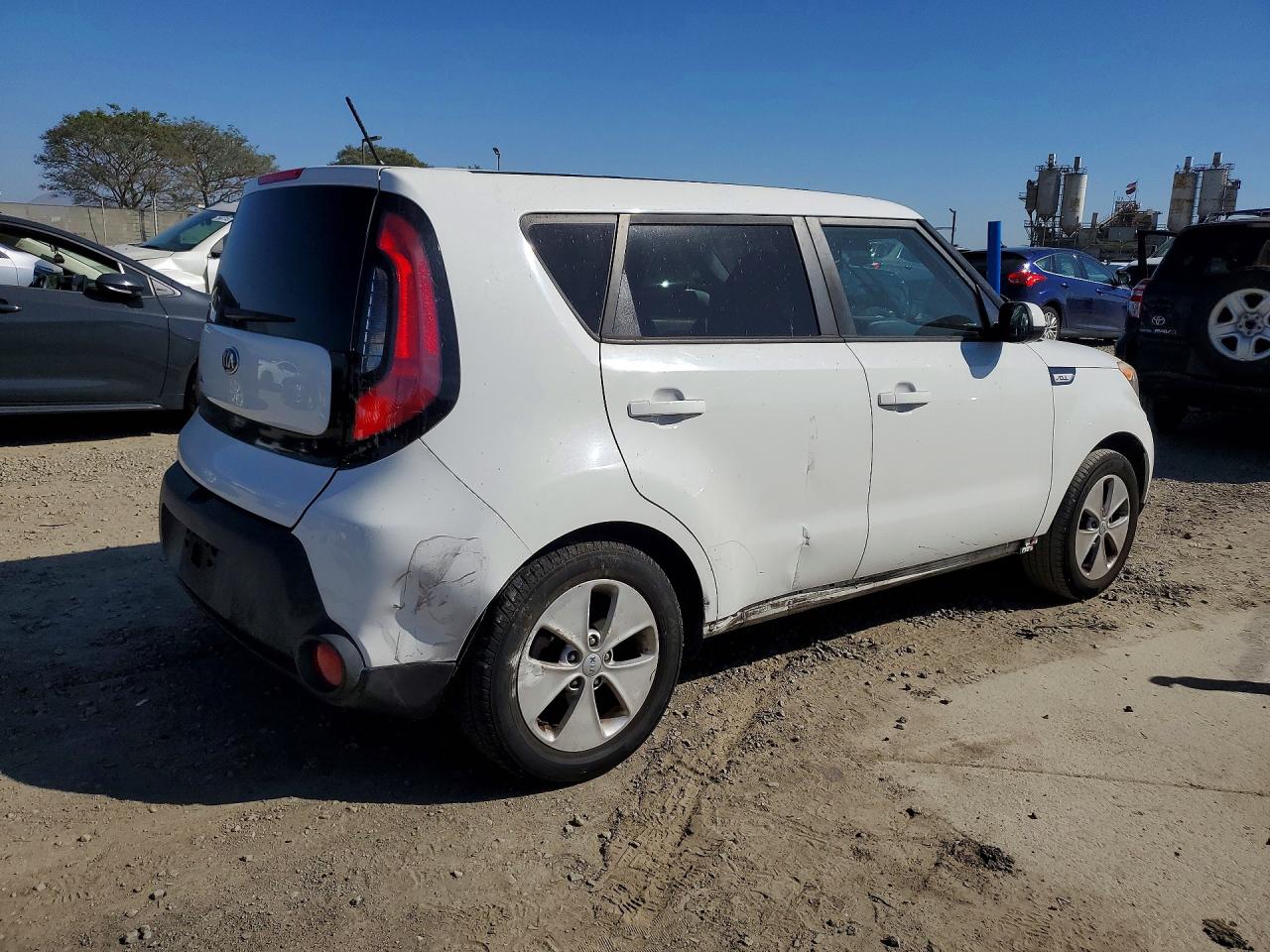2016 KIA SOUL BASE photo 5