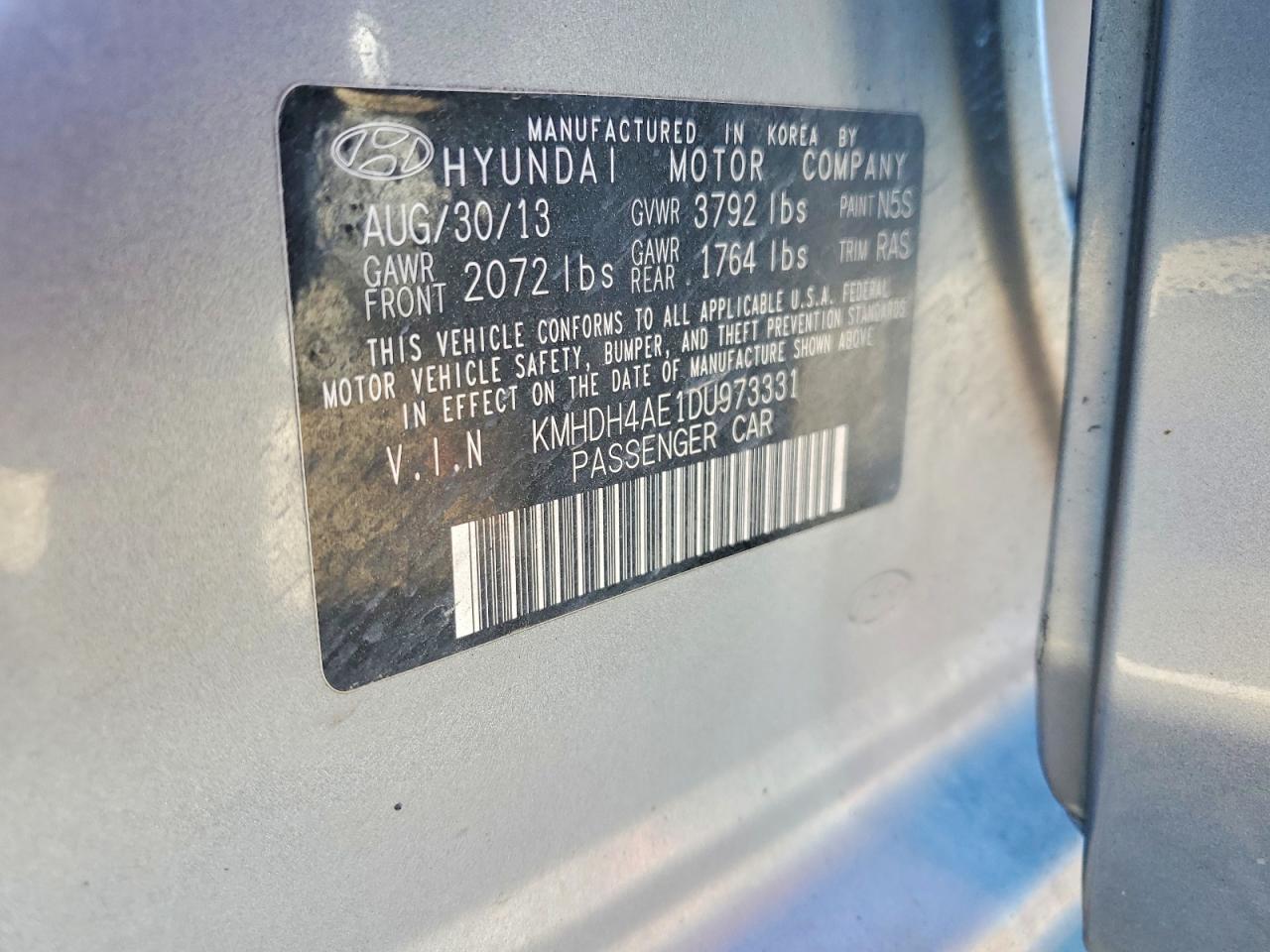 2013 HYUNDAI ELANTRA GLS photo 23