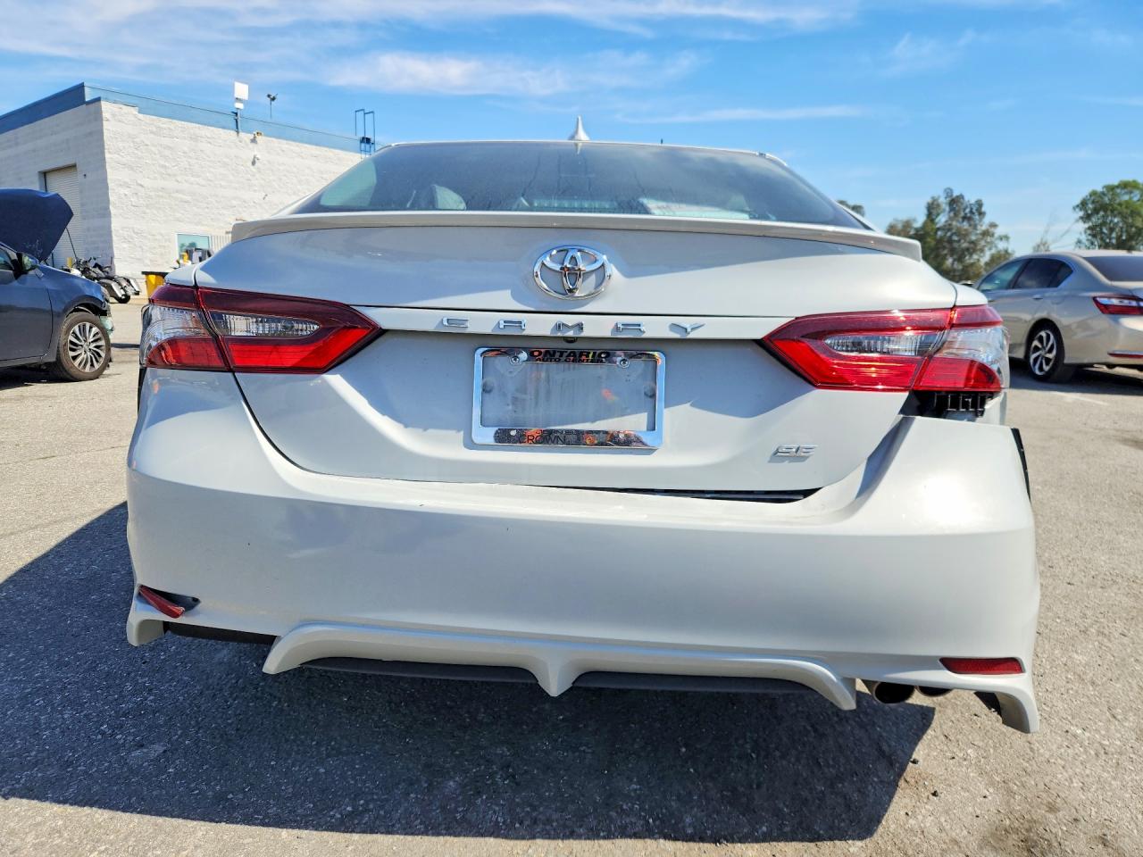 2023 TOYOTA CAMRY SE photo 11