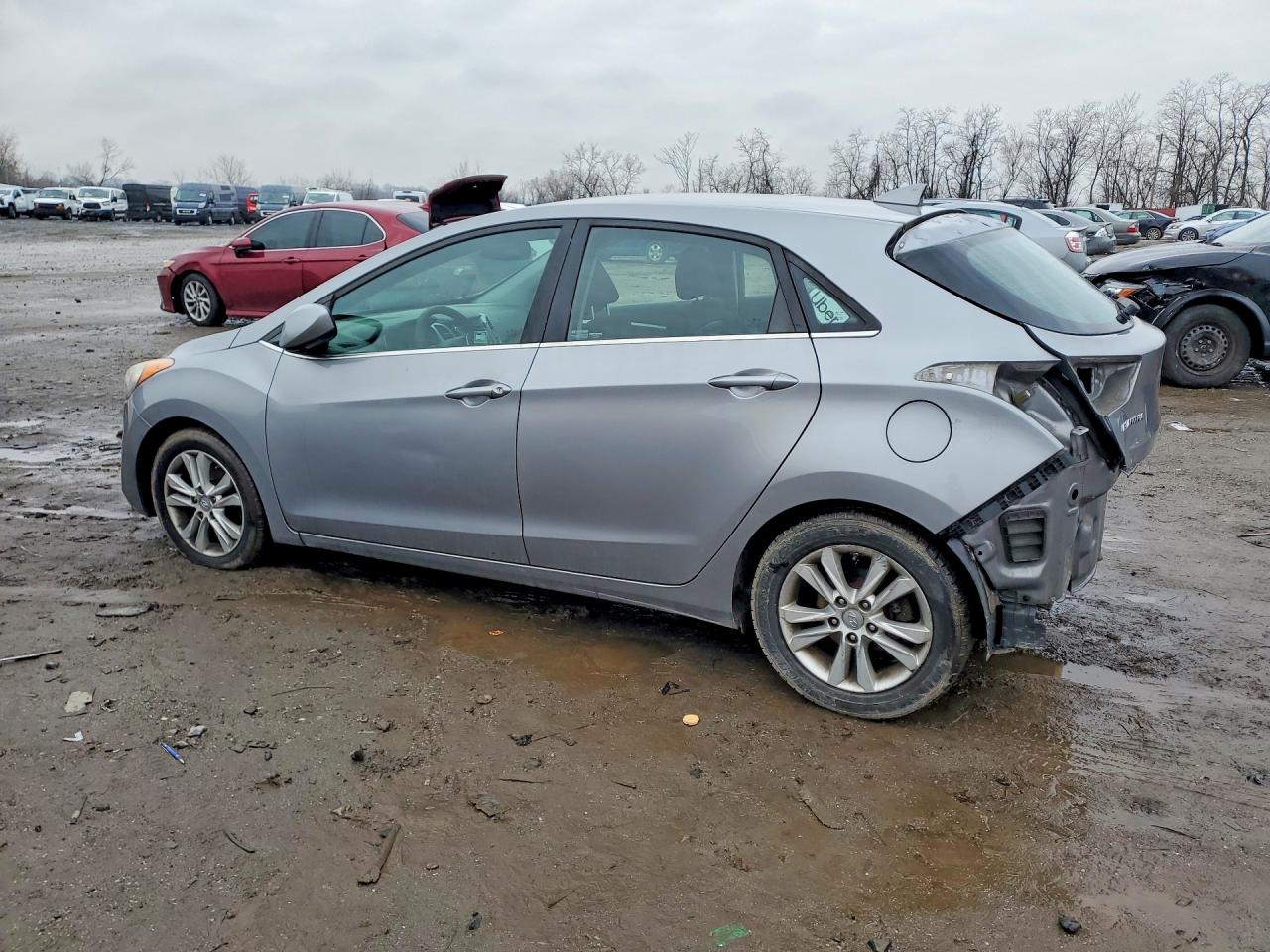 2013 HYUNDAI ELANTRA GT BASE photo 2