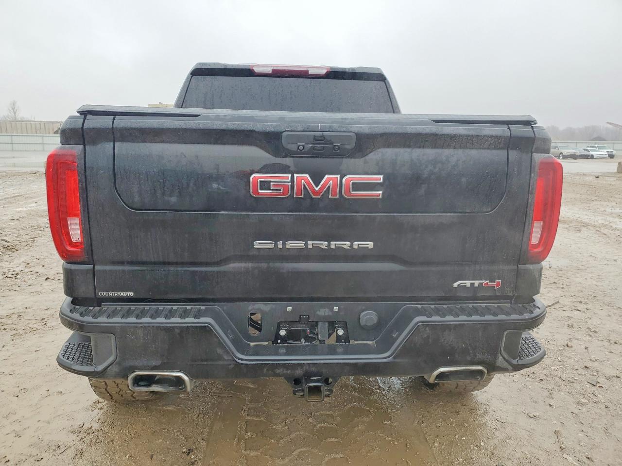 2021 GMC SIERRA K1500 AT4 photo 6
