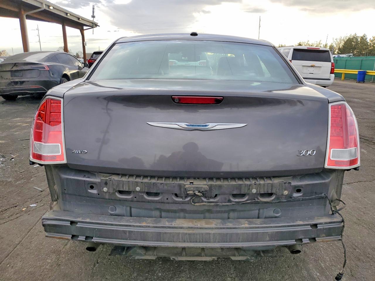 2014 CHRYSLER 300 photo 16