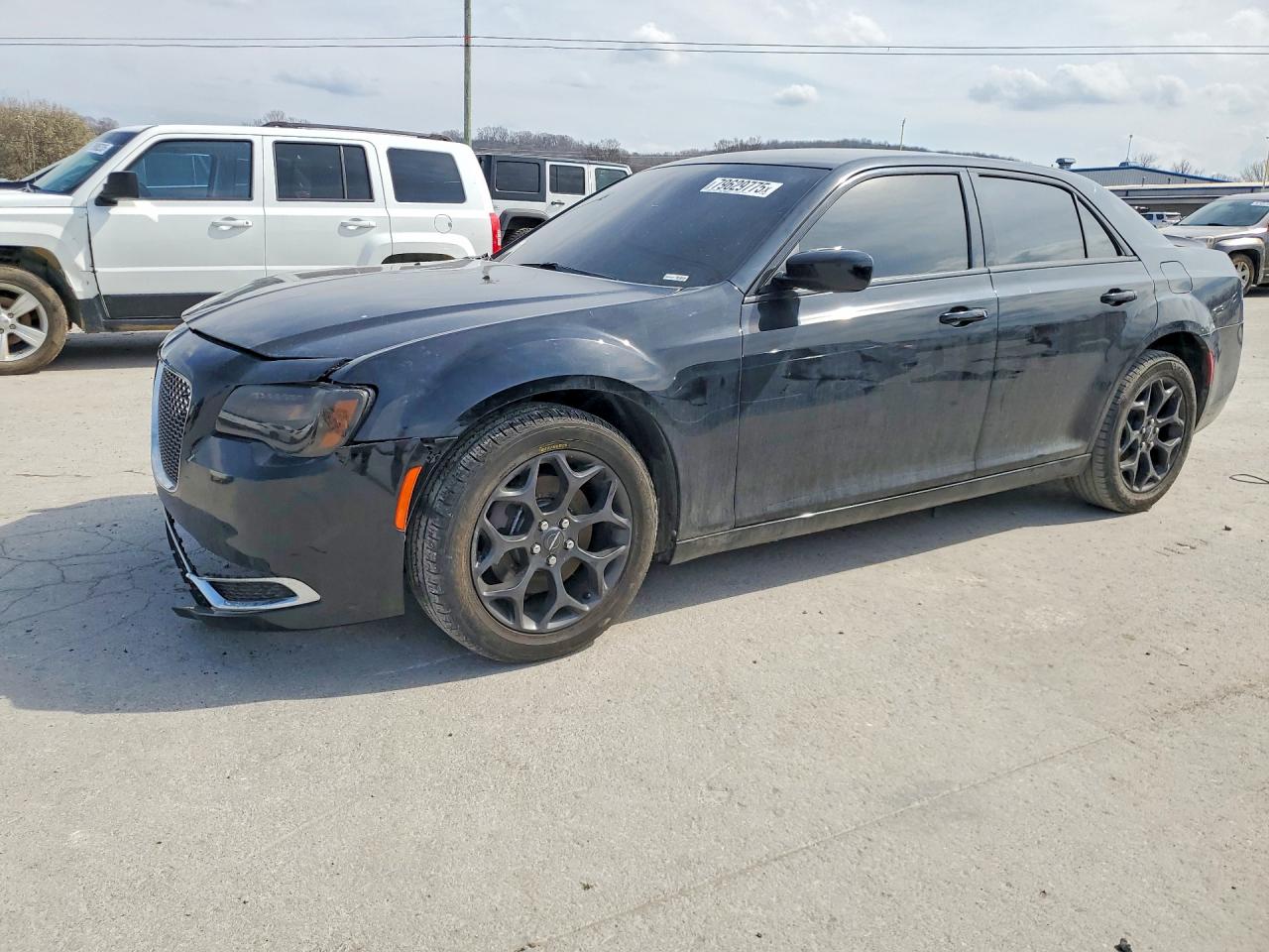 2019 CHRYSLER 300