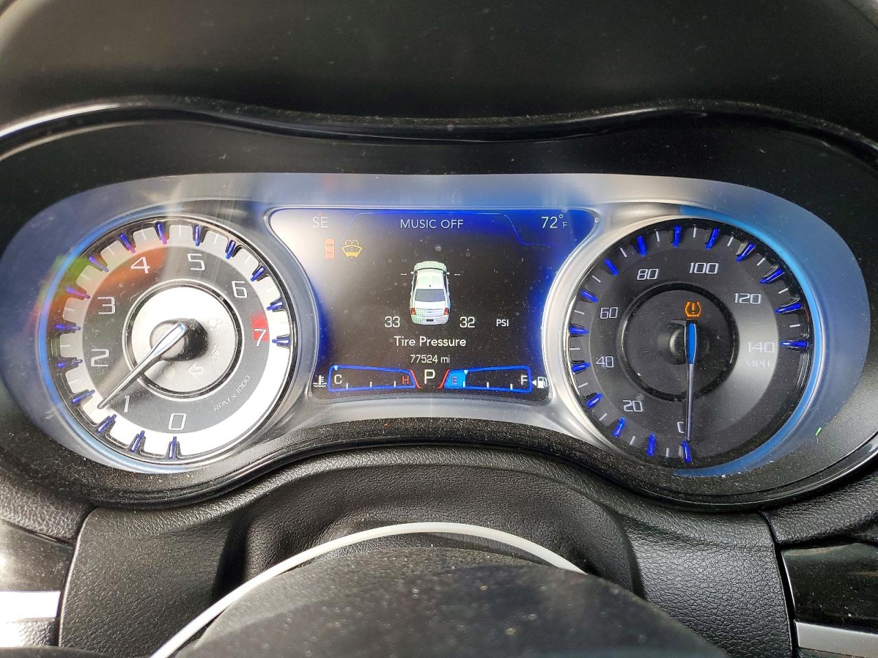 2019 CHRYSLER 300 S photo 17