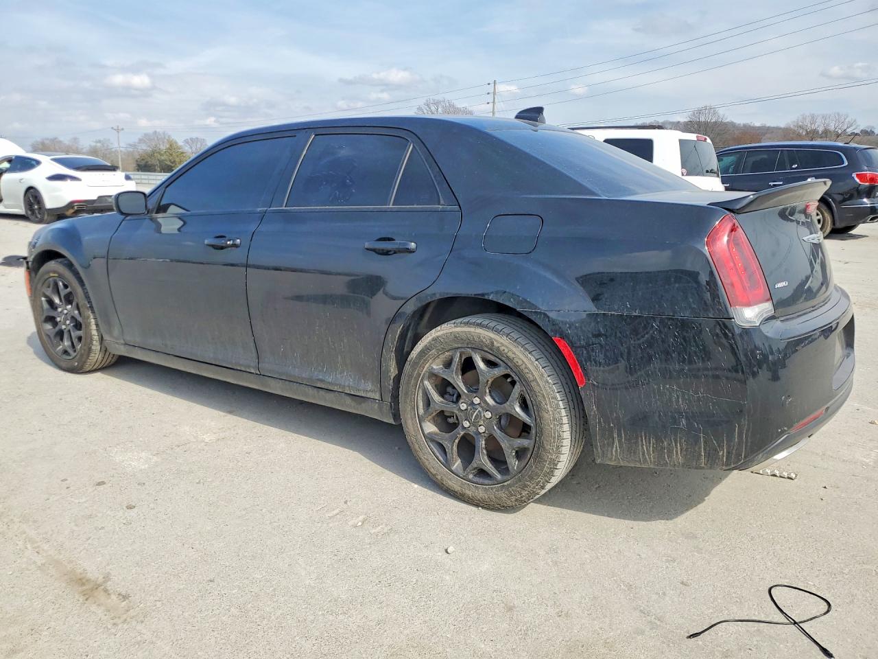 2019 CHRYSLER 300 S photo 3