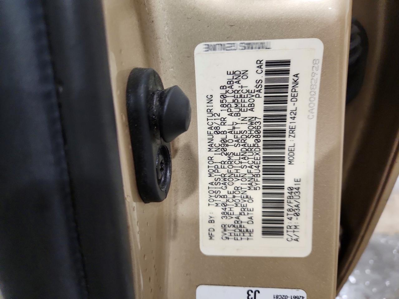 2013 TOYOTA COROLLA LE photo 25