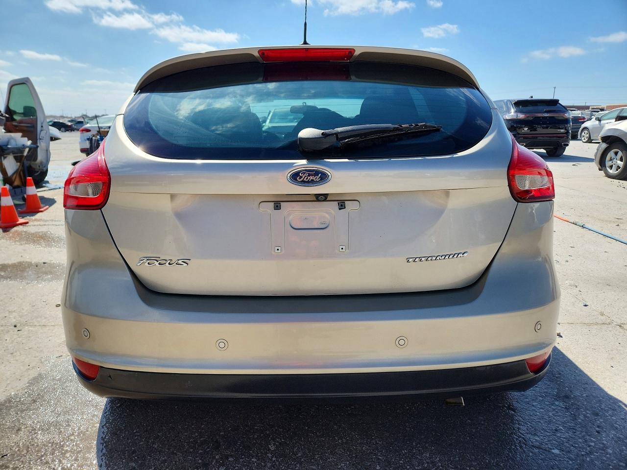 2017 FORD FOCUS TITANIUM photo 16